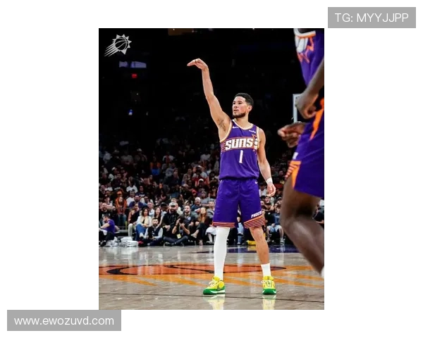 德文布克引领太阳队崛起成NBA新星展现无与伦比的篮球才华